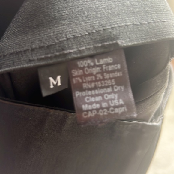 Sprwmn cropped leather pull on pant - Picture 5 of 6